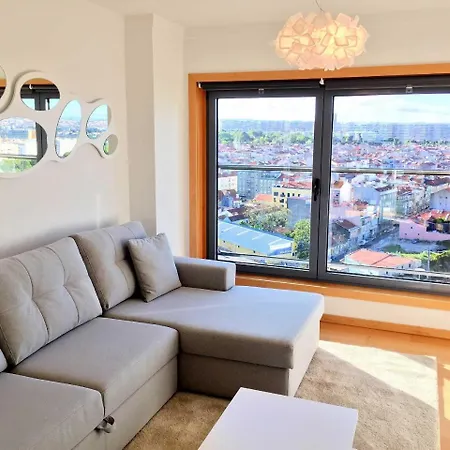 Superior In Apartment Lisbon